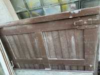 Drewniane drzwi garażowe, okna drewniane futryny