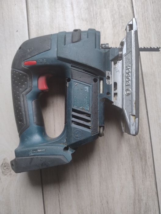 Wyrzynarka Bosch GST 18V Li