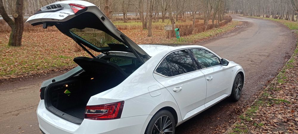 Superb 4x4 salon pl - zadbane