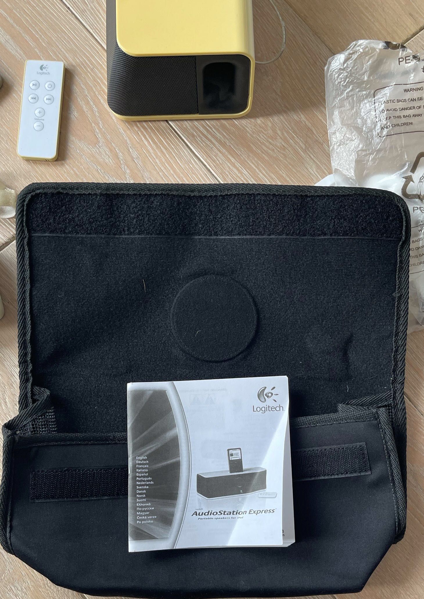 Głośnik / Dock Logitech AudioStation Express do iPod / iPhone PIN 30