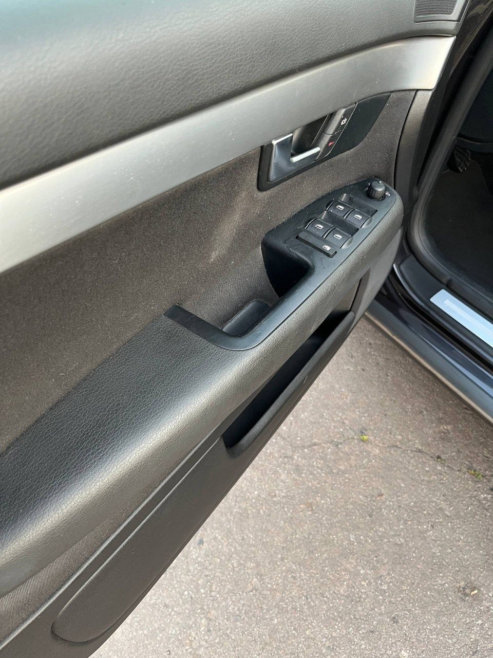 Продам Audi A4 b7