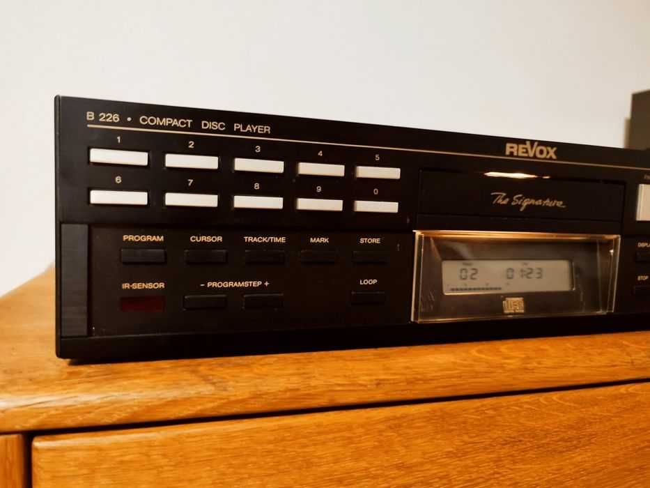 Odtwarzacz CD Revox B 226 「SPRAWNY」