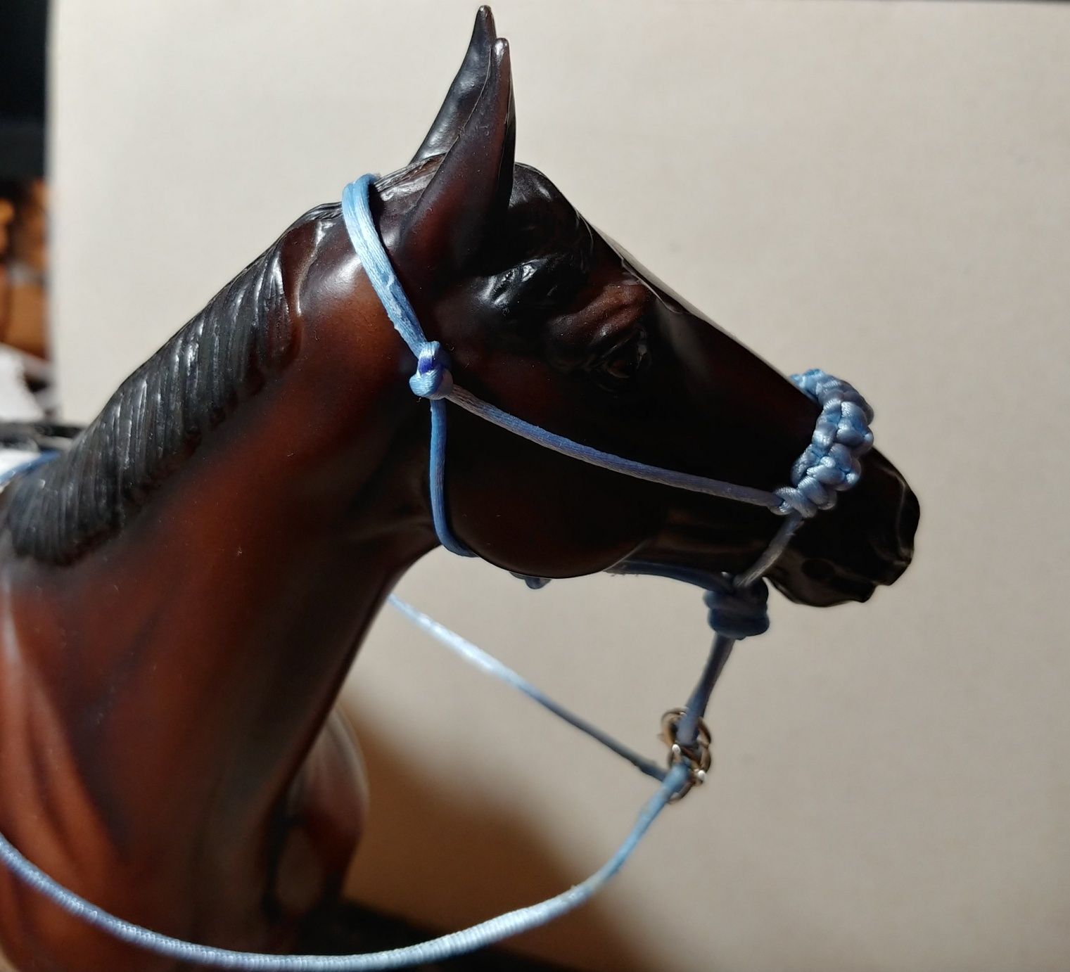 Halter/Kantar dla koni Breyer Traditional niebieski z uwiązem