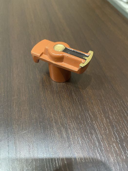 Бегунок распределителя TOPRAN 101 018ц