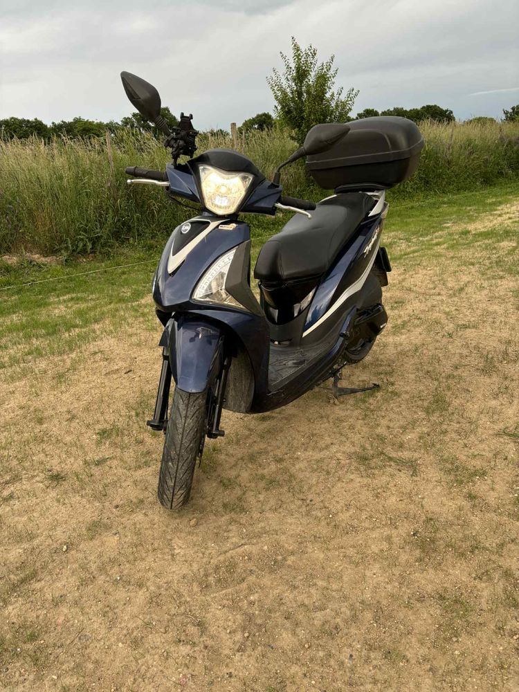Skuter Symphony ST 125cm