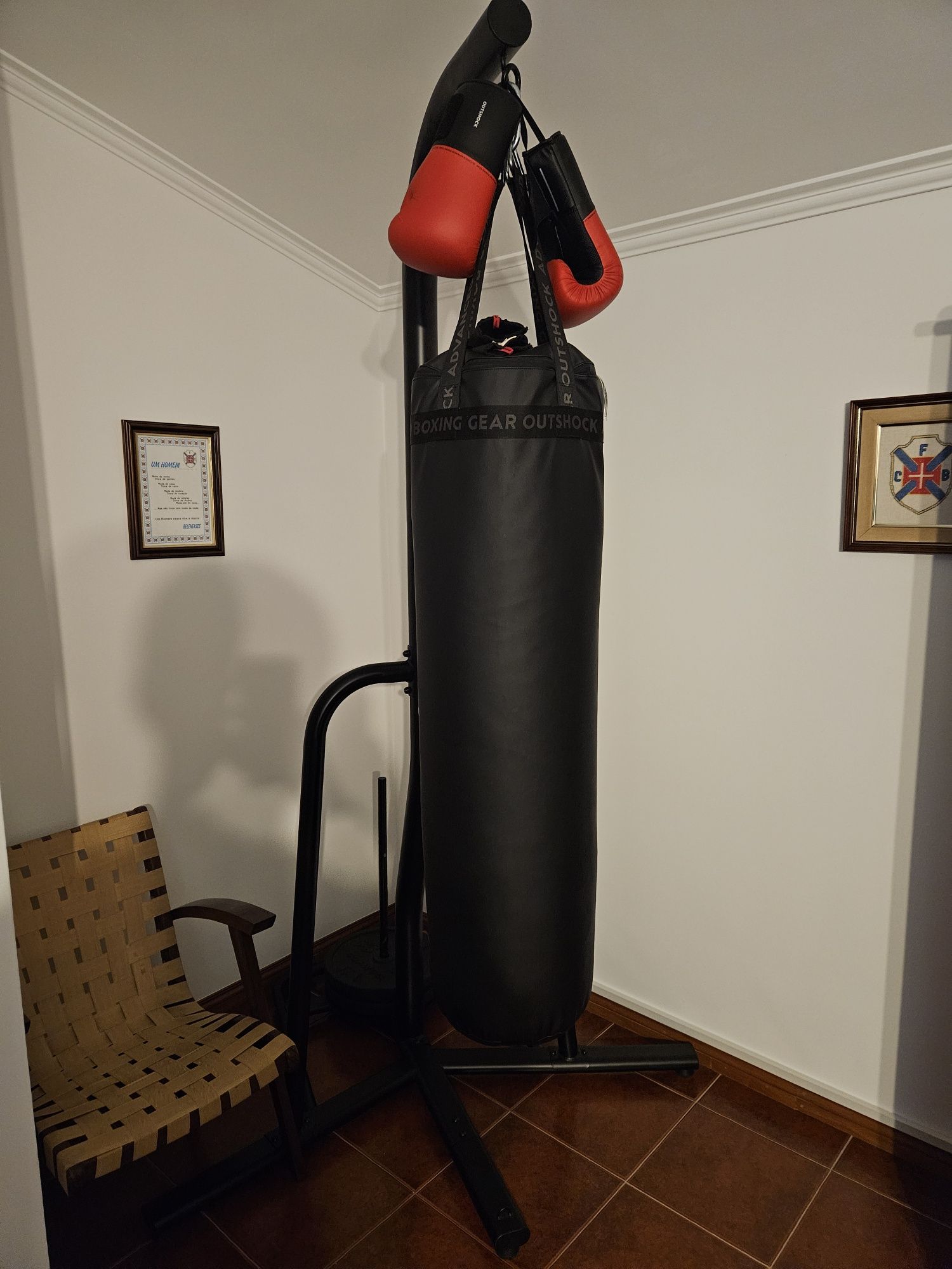 Saco de Boxe Outshock Punching-Bag 500 STRIKE


PUNCHING-BAG 50