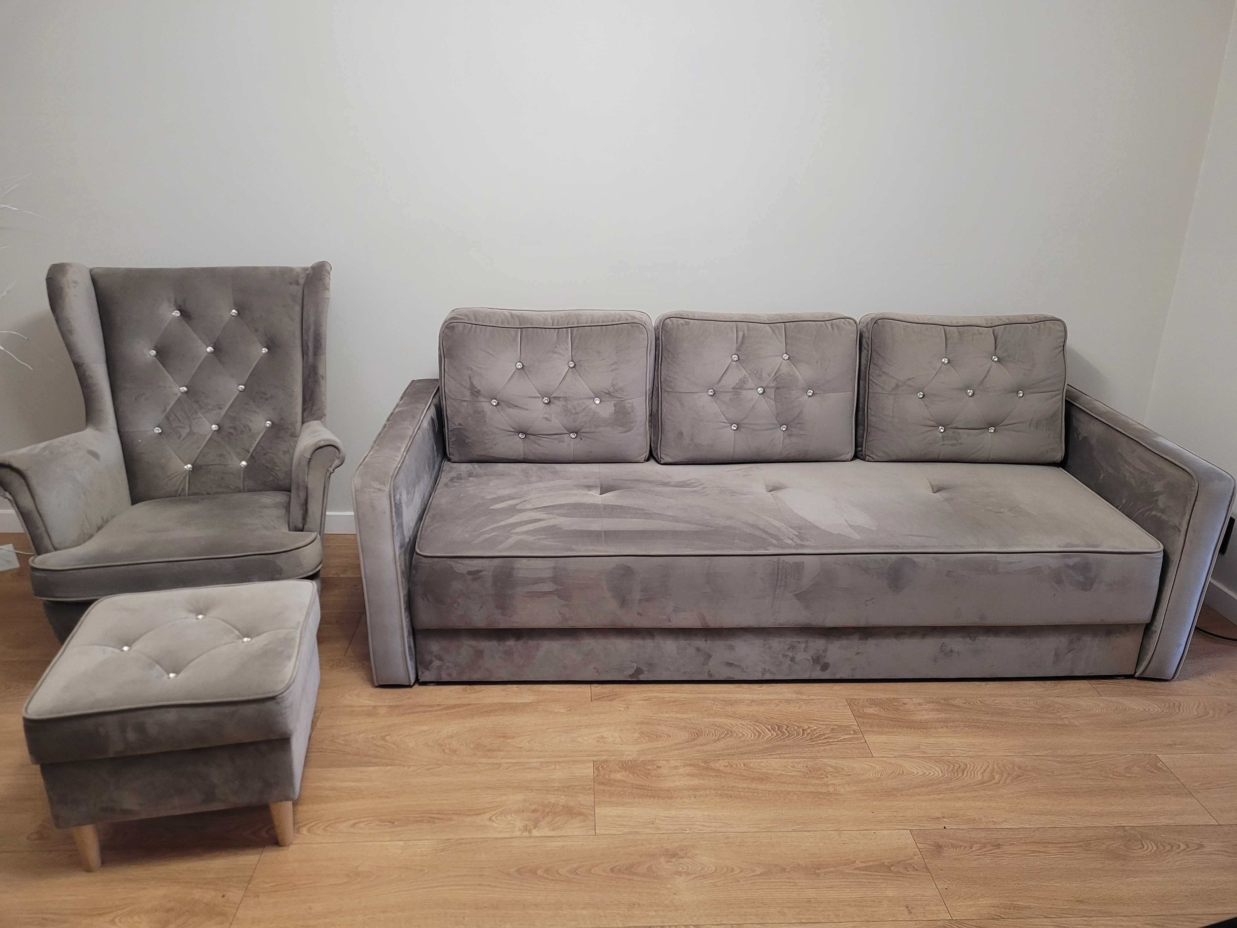 Komplet sofa plus fotel uszak z podnózkiem