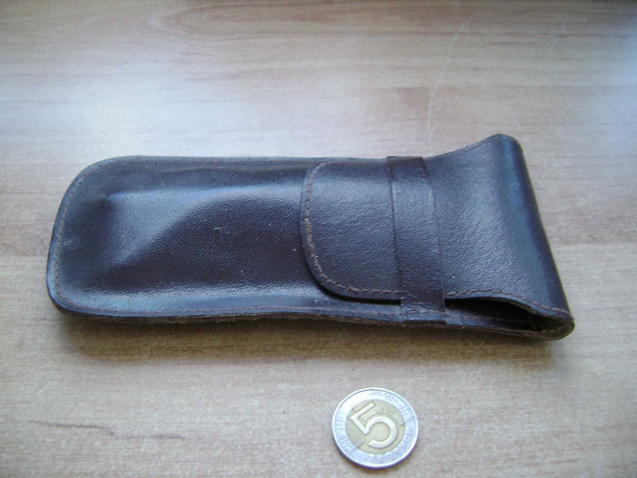 Starocie z PRL - Etui z dermy na okulary korekcyjne z czasów PRL