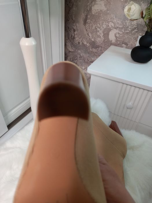 Чоботи напів чоботи, ботільони, чулок, носокжіночі стрейчові