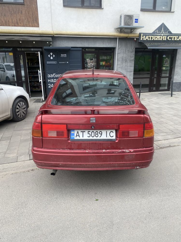 Продам сіат толедо