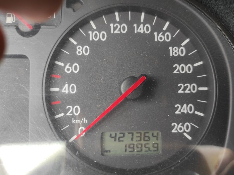 Vendo golf IV 1.9 TDI, mais informações entrar em contato