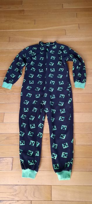 Sprzedam strój/piżamę Minecraft r.152