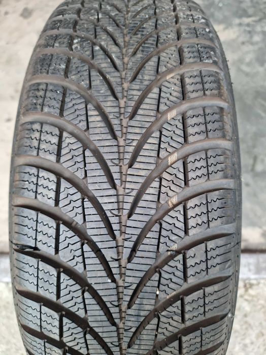 185/60R15 Vredestein * ZIma * 8mm bieżnika * Opony Premium ** # 197 K