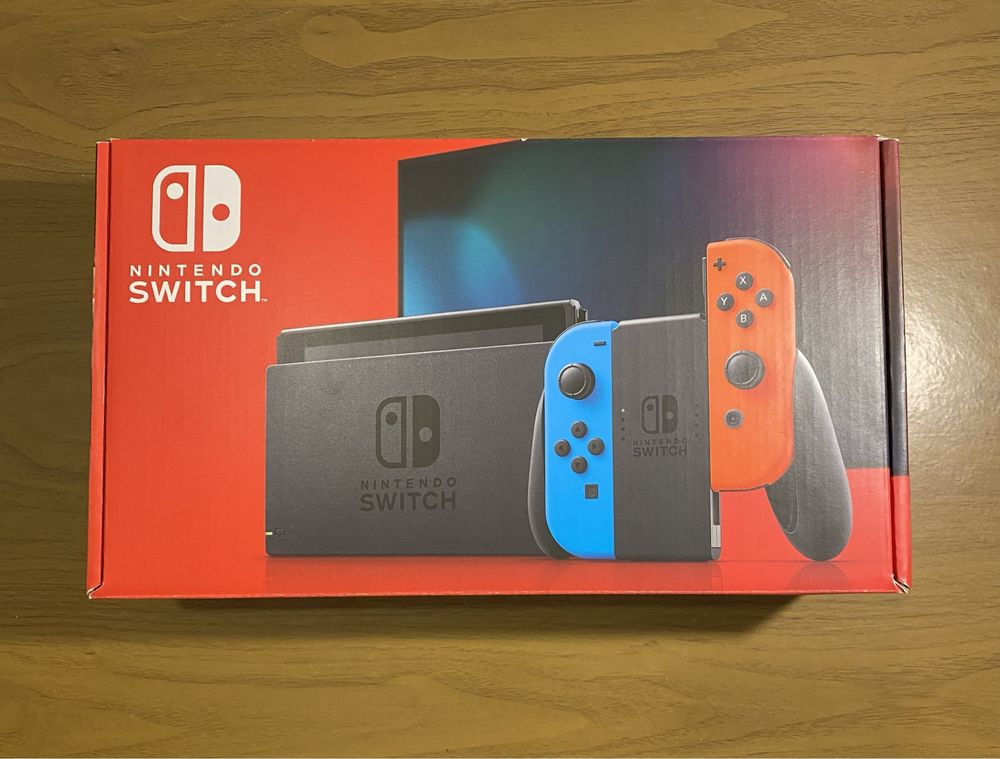 Nintendo Switch V2 + extras