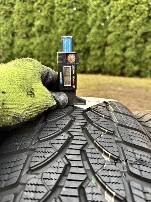 Зимові шини 205/55 р16 ЯК НОВІ Bridgestone Blizzak комплект коліс