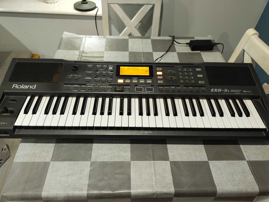 Keyboard Roland EXR-5s