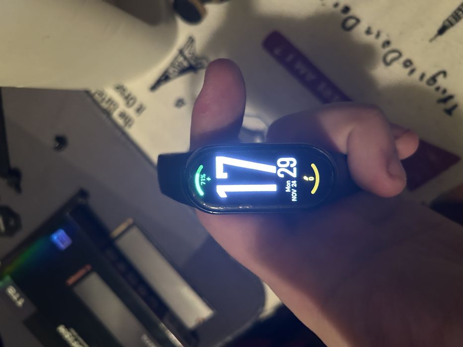 Xiaomi mi band 8