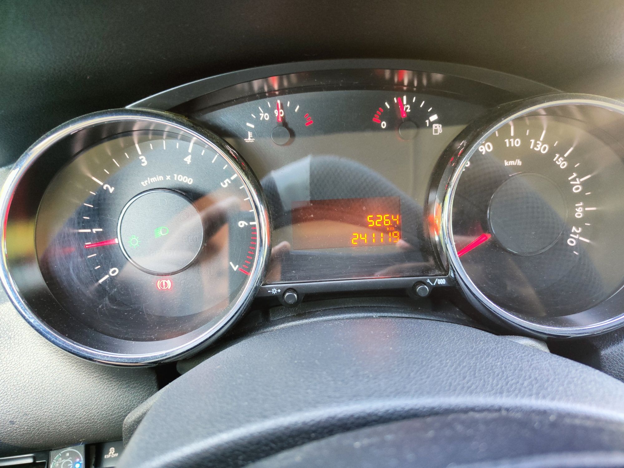 Peugeot 5008 1.6 vti 120 KM