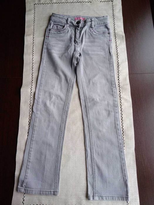 Spodnie jeansowe szare rozm. 134
