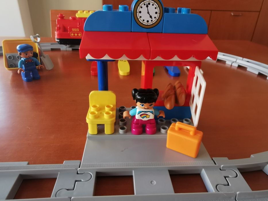 Lego 10874 Steam train