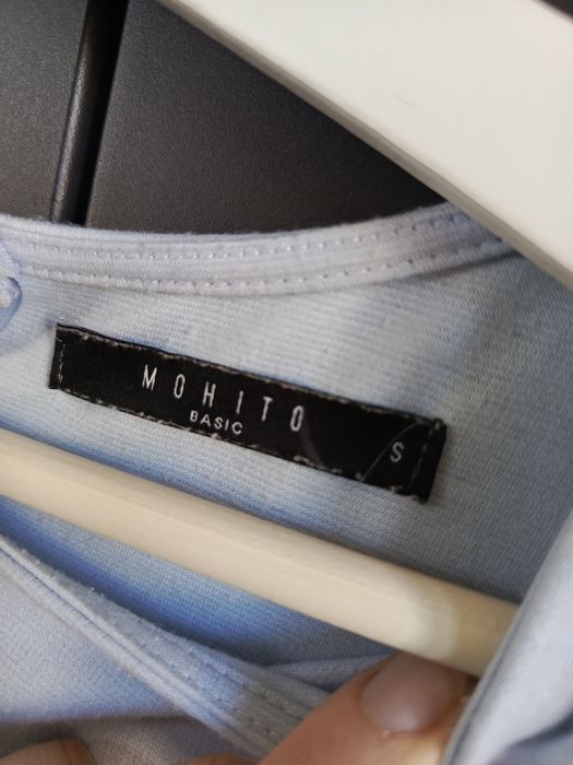 Błękitna ołówkowa sukienka mohito