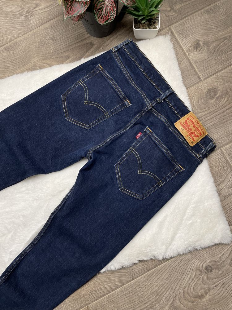 Джинсы Levis 512