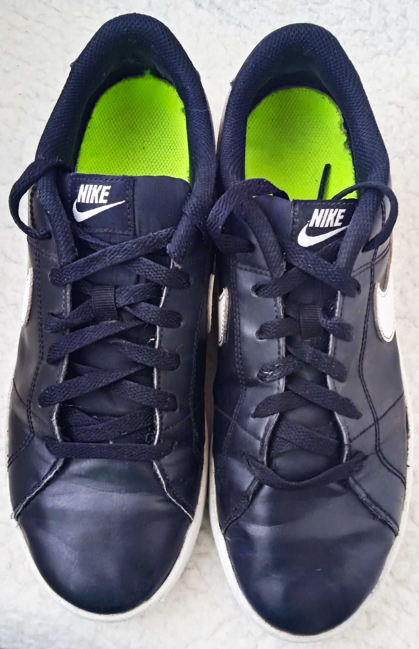 Кожаные оригинальные кроссовки Nike
