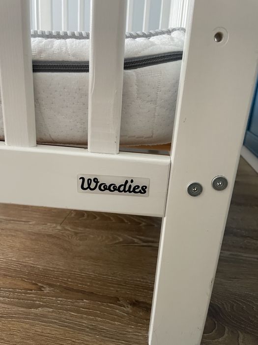 Łóżeczko dziecięce woodies