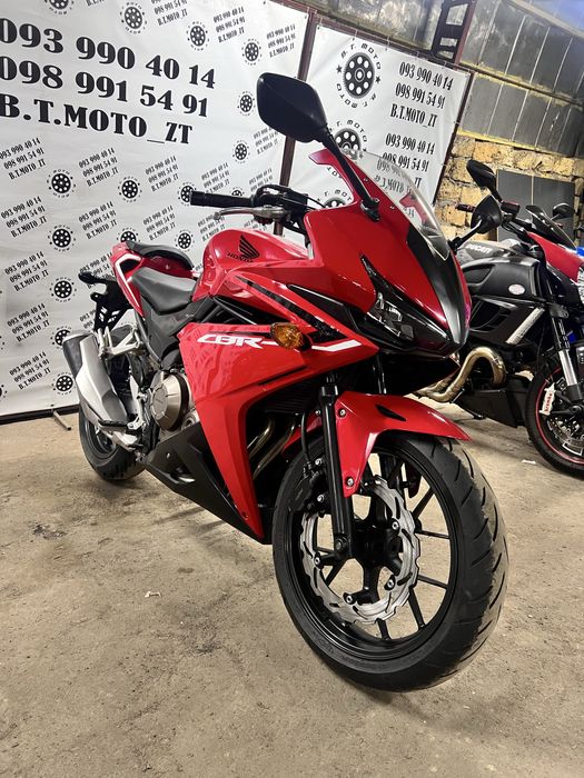 Японський мотоцикл Honda CBR 400R без пробігу по Україні