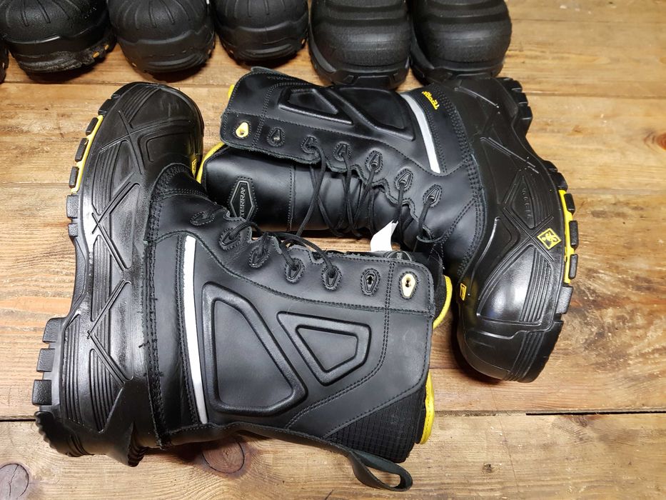 Buty robocze TERRA rozm 44 wkł 29 cm