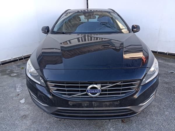 Para Peças Volvo V60 I (155, 157)