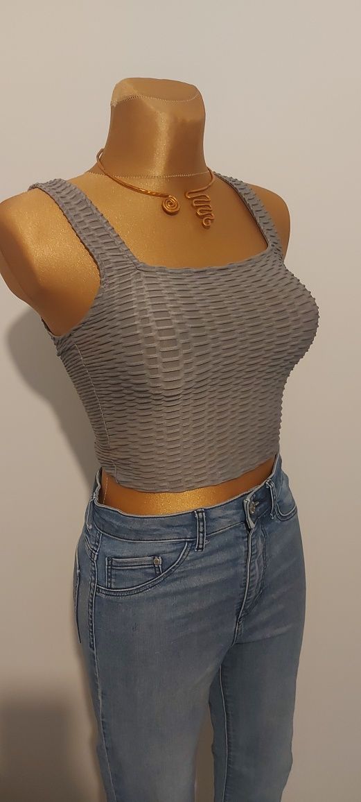 Szary crop top ciekawy wzór prążki 3D, przyjemna tkanina rozmiar  S