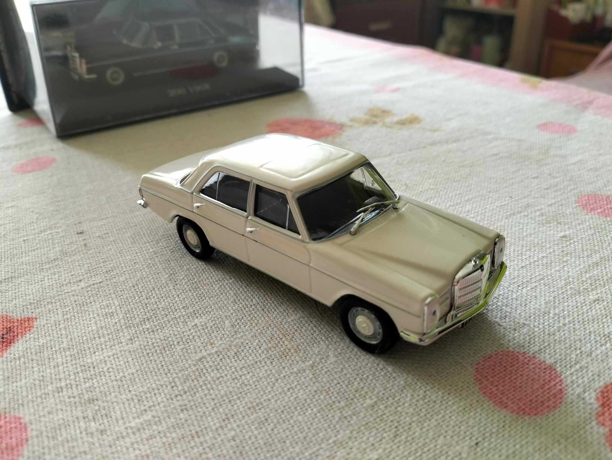 Mercedes W115 Kultowe auta PRLu