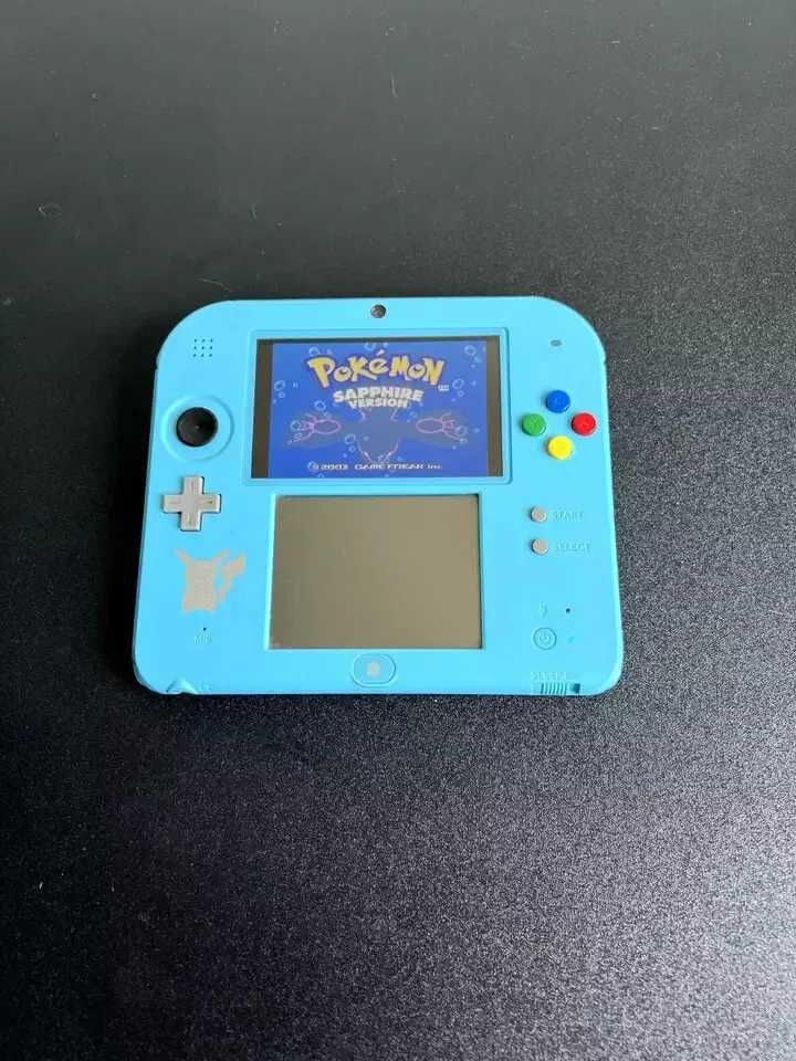 Nintendo 2DS Pokémon Edição Especial com 100+ Jogos