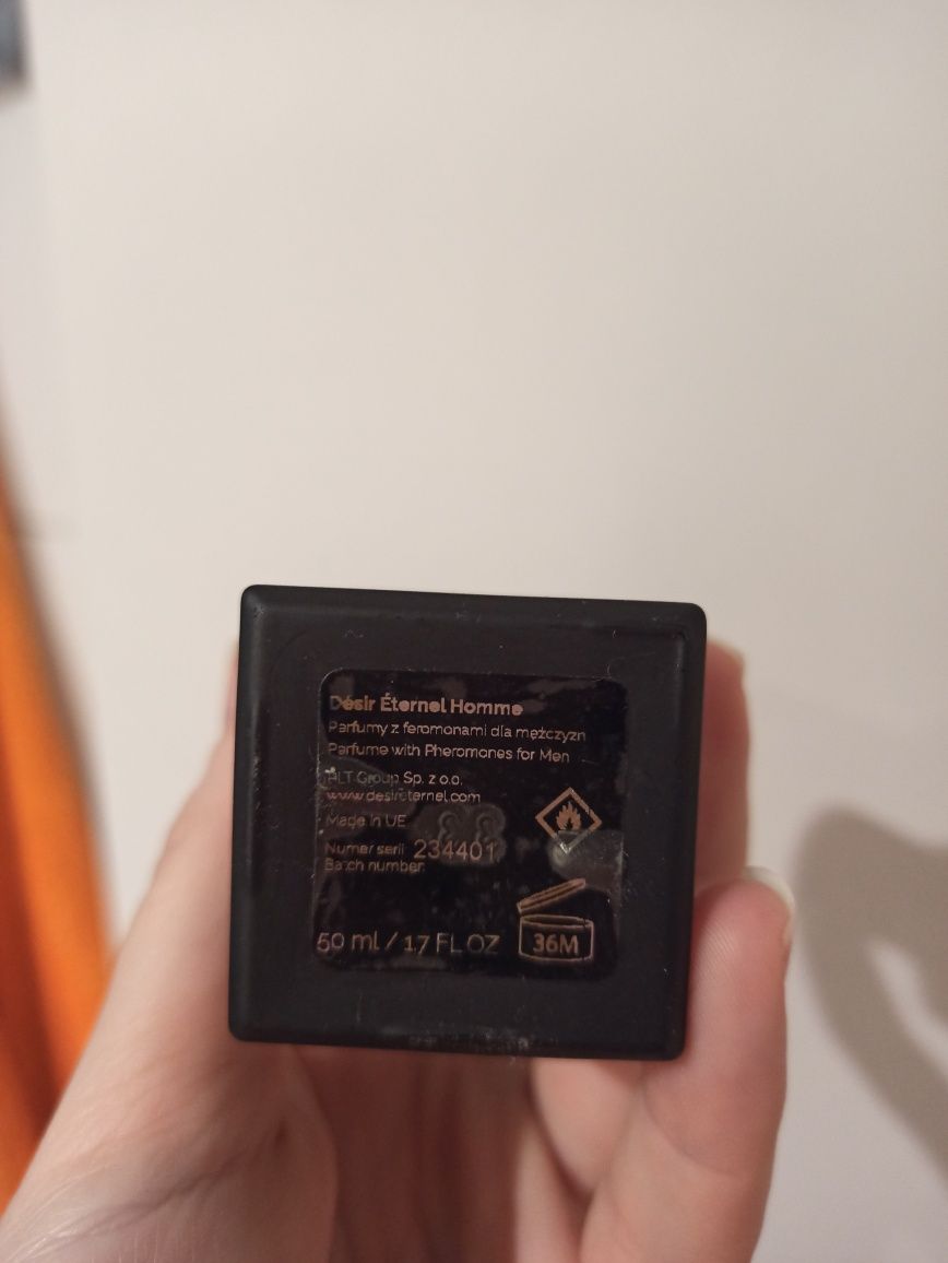 Pusty flakon po perfumach desir eternel homme