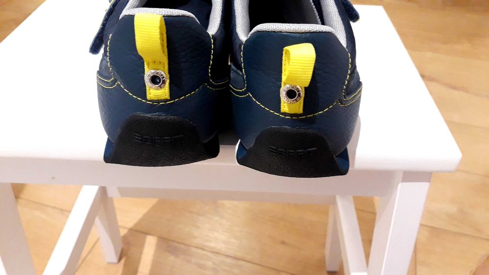 świetne lekkie sportowe buty męskie ESPRIT 41 jak NOWE Jakość !!