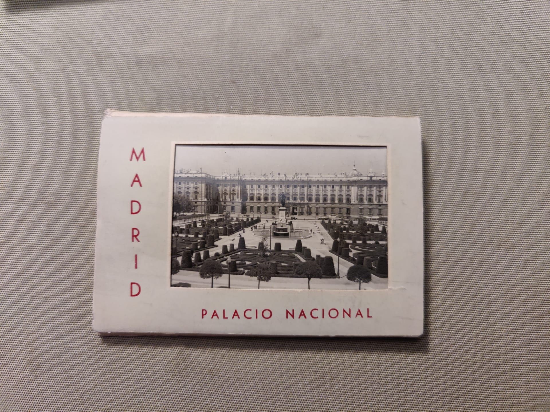 Coleção de 10 postais antigos de Madrid