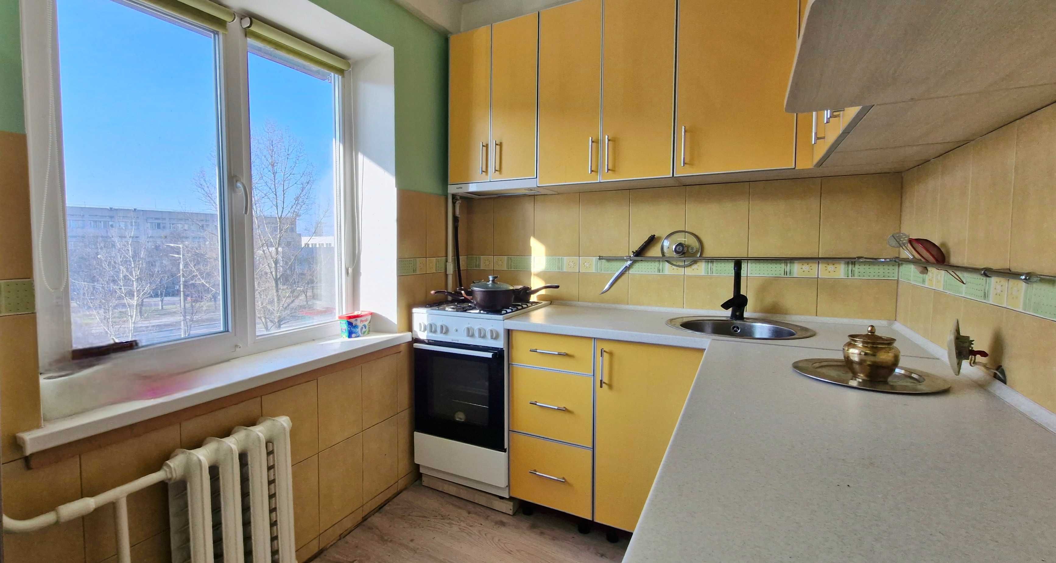 Продам 4к.квартиру в Києві, вул Гречка 22