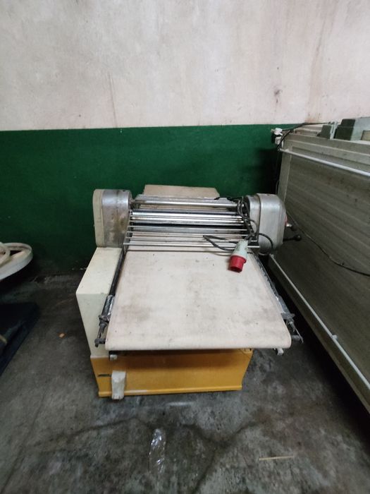 Wałkownica do ciasta/ Siemens/ ciasto