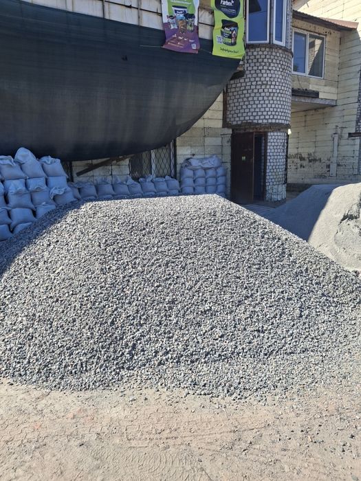 Авто услуги самосвал 20т  18 м3.