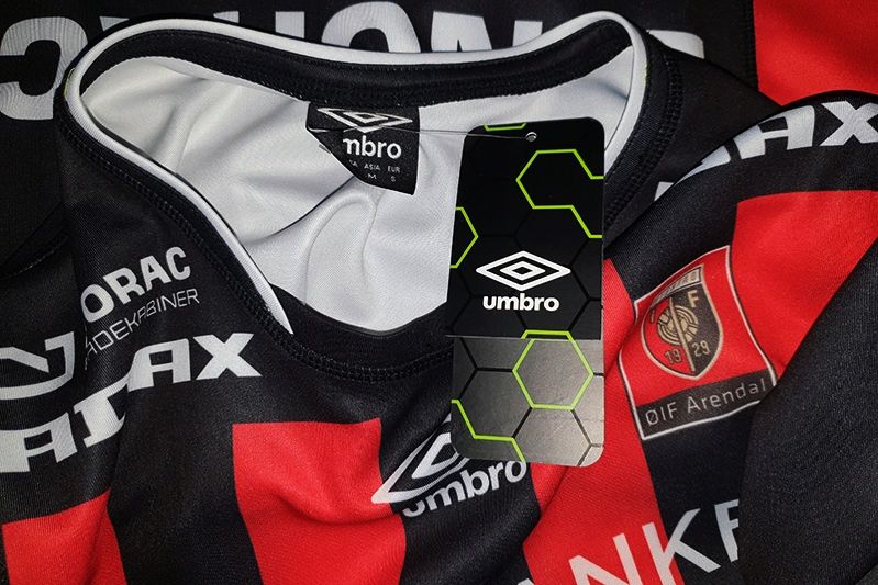 Øyestad IF Arendal Elite Umbro 2018/2019 home rozmiar: XL NOWA