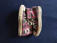 Converse w kratki