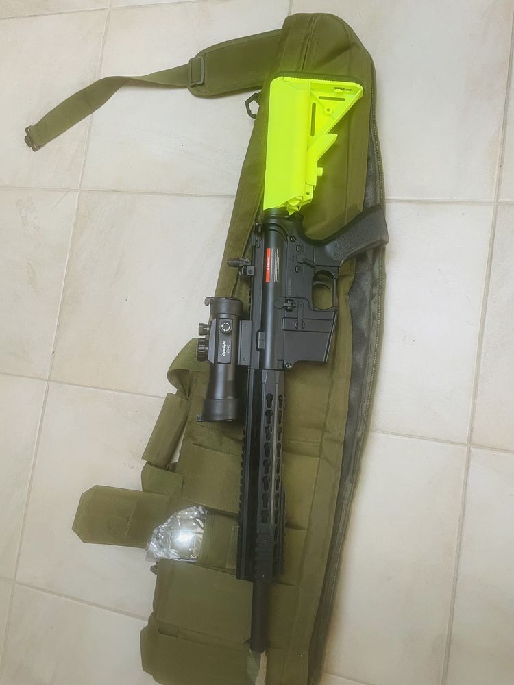 Pistola airsoft+mira+saco de transporte