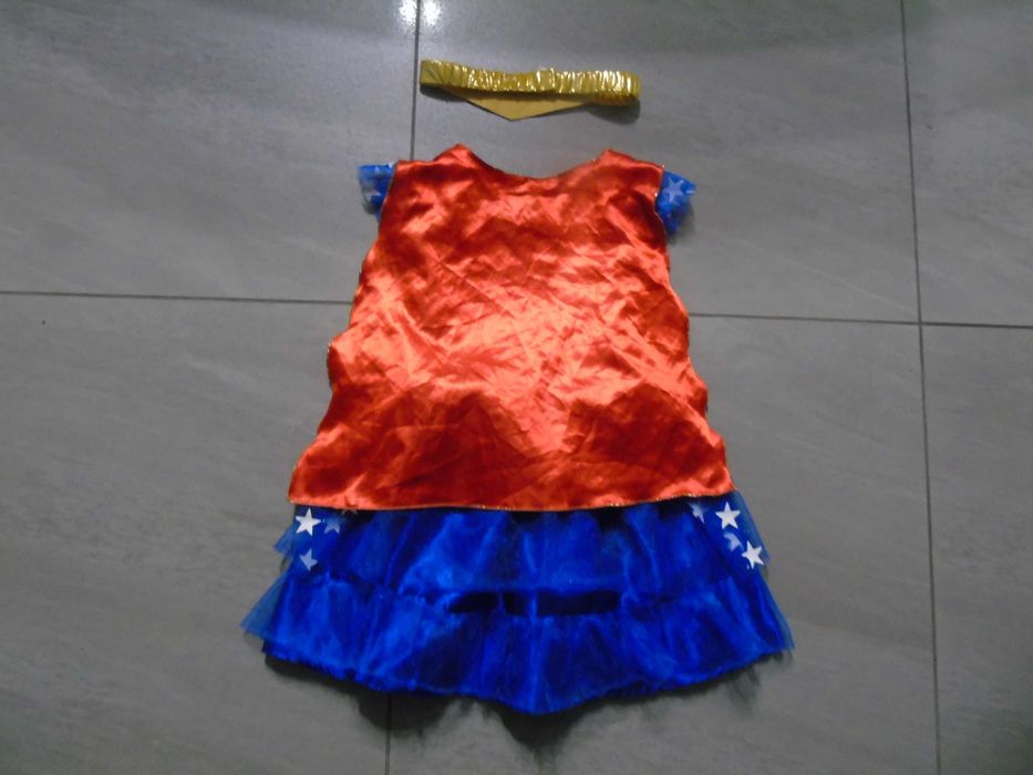 Strój sukienka Wonder Woman 5-6 lat