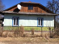 ПРОДАМ будинок в центрі с-ща Солотвин, Ів.-Франківського р-ну.