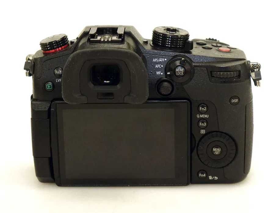 Panasonic Lumix GH5S body