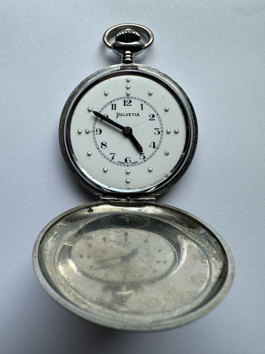 Zegarek Helvetia SUISSE