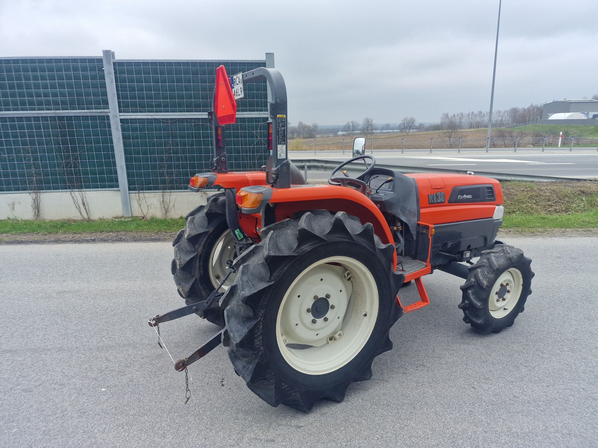 Traktor traktorek Kubota  KL30 Zarejstrowany