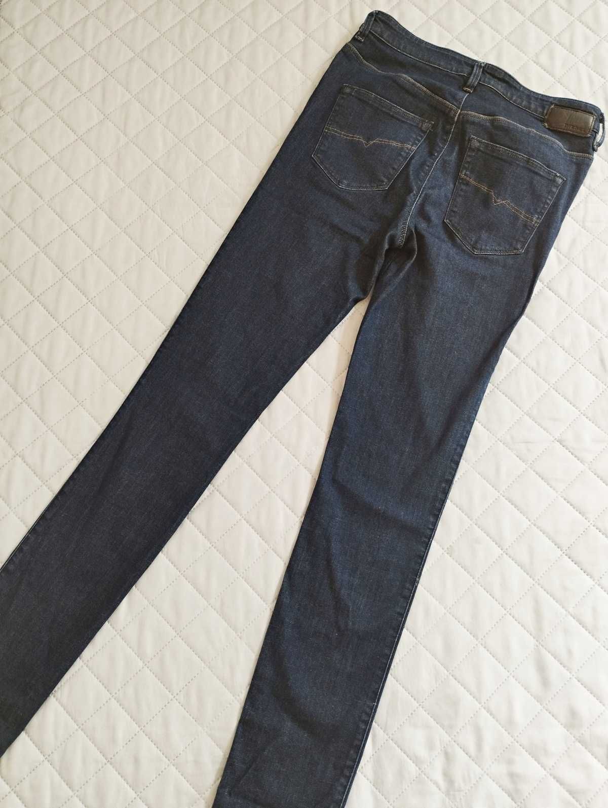 Diesel damskie jeansy Rozmiar W28 L32 granatowe rurki Slim elastan