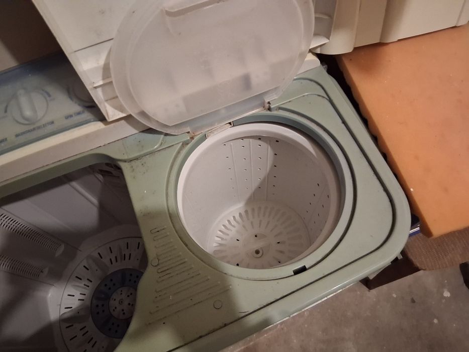 Pralko-wirówka firmy Smile